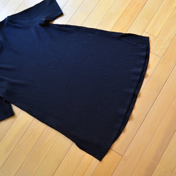 EILEEN FISHER Textured Stretch Rib Round Neck Tunic Black Size M - Picture 11 of 11